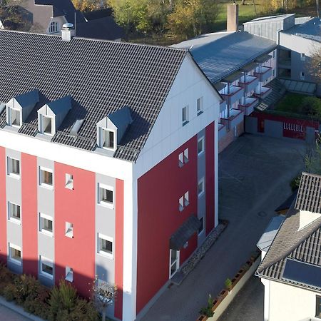 Garni Hotel Leitl Gmbh Eggenfelden Exterior foto