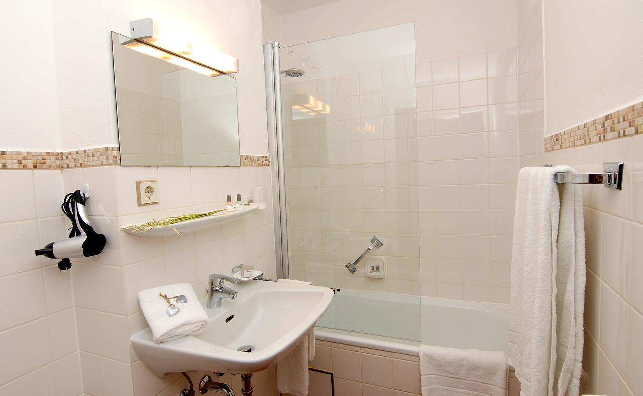 Garni Hotel Leitl Gmbh Eggenfelden Habitación foto