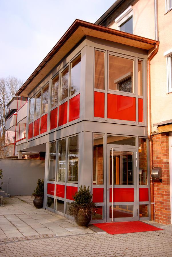 Garni Hotel Leitl Gmbh Eggenfelden Exterior foto