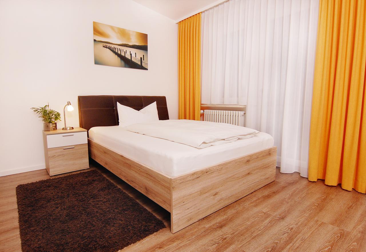 Garni Hotel Leitl Gmbh Eggenfelden Exterior foto